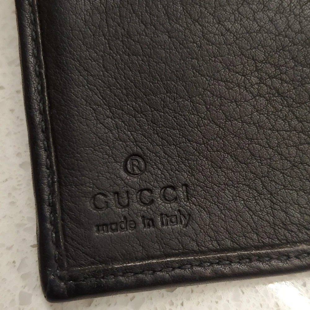Mens GUCCI leather wallet - Picture 9 of 9